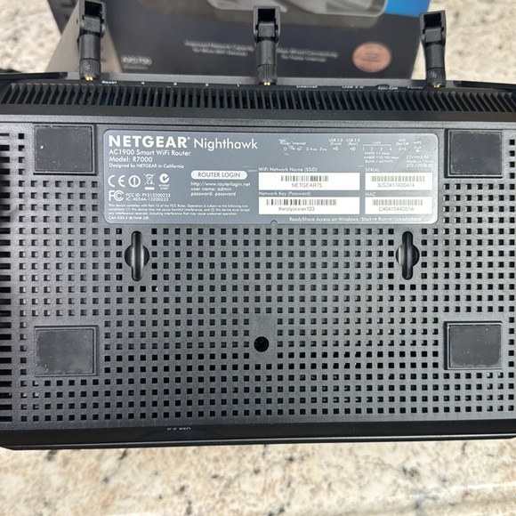 NETGEAR Nighthawk AX8 Wireless Router - Gray - Picture 3 of 6